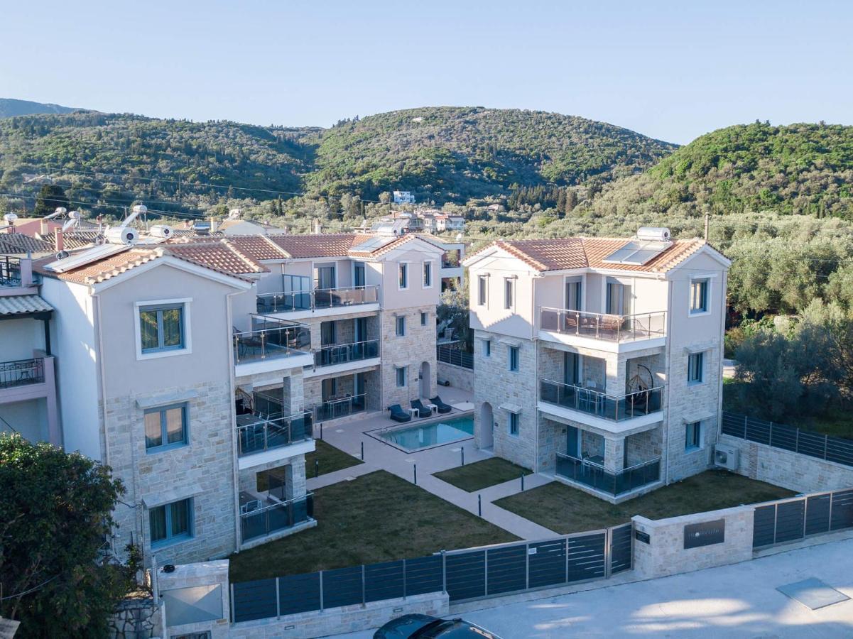 Momento Luxury Apartments Walking Distance From The Beach Nikiana Eksteriør billede
